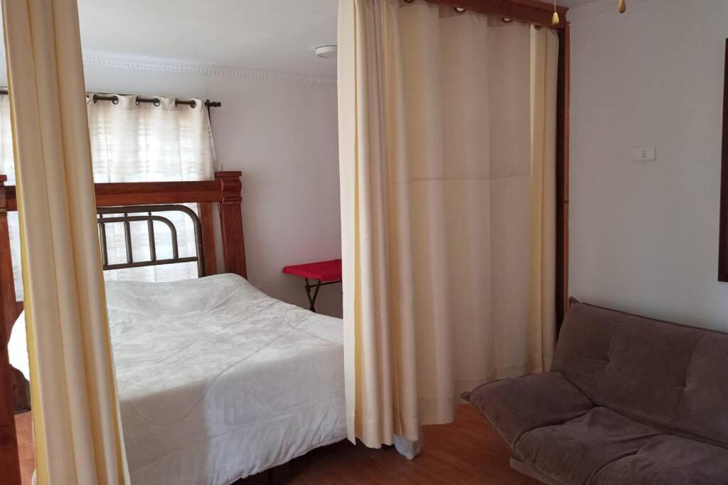 Сasa de vacaciones Desconexión Con Jacuzzi, Ambiente Campestre 2 Personas, Calera De Tango Santiago de Chile